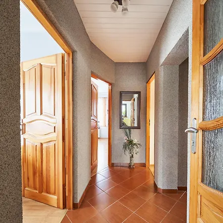 Gut Apartment Poronin Exterior photo