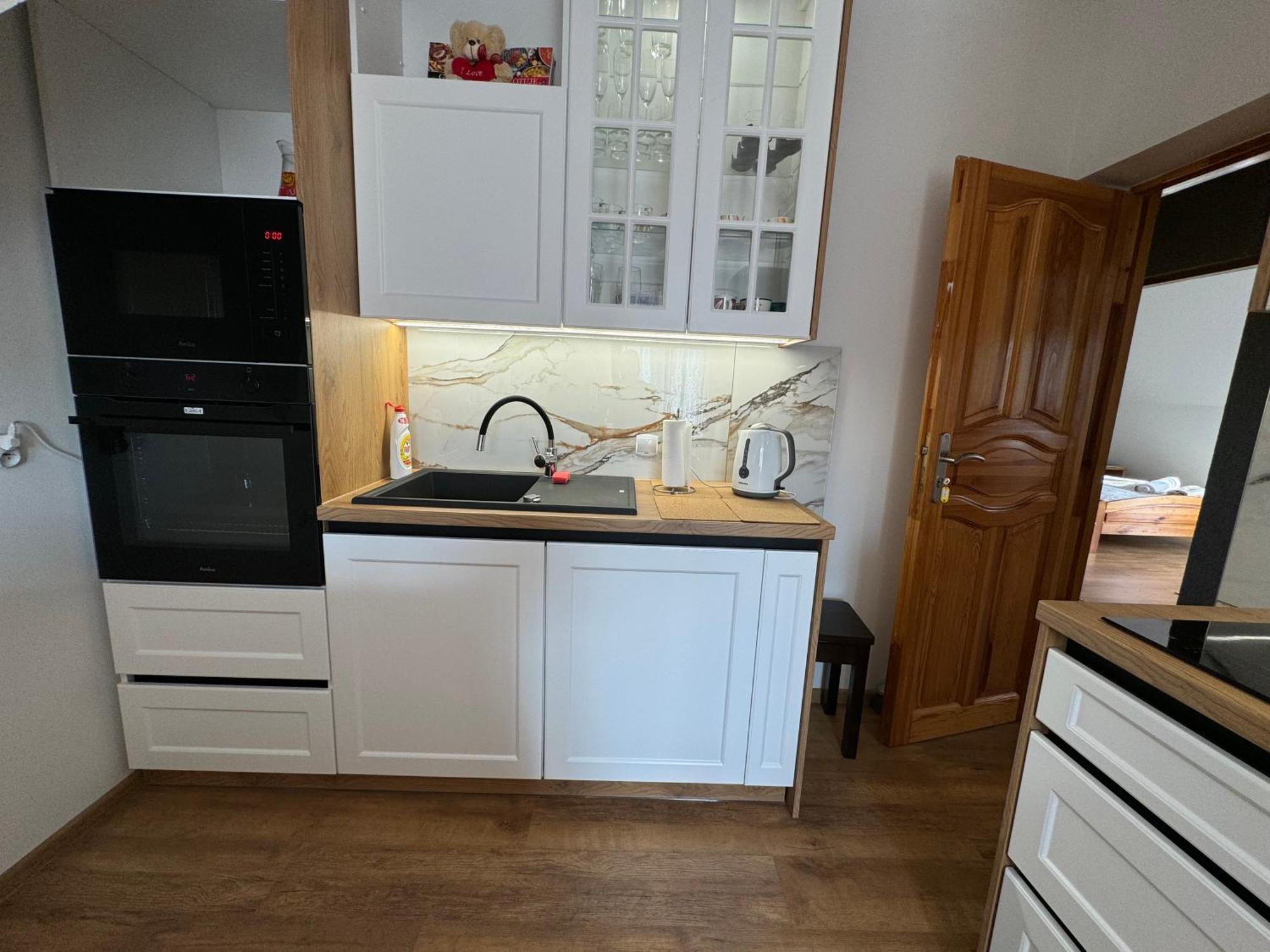Gut Apartment *